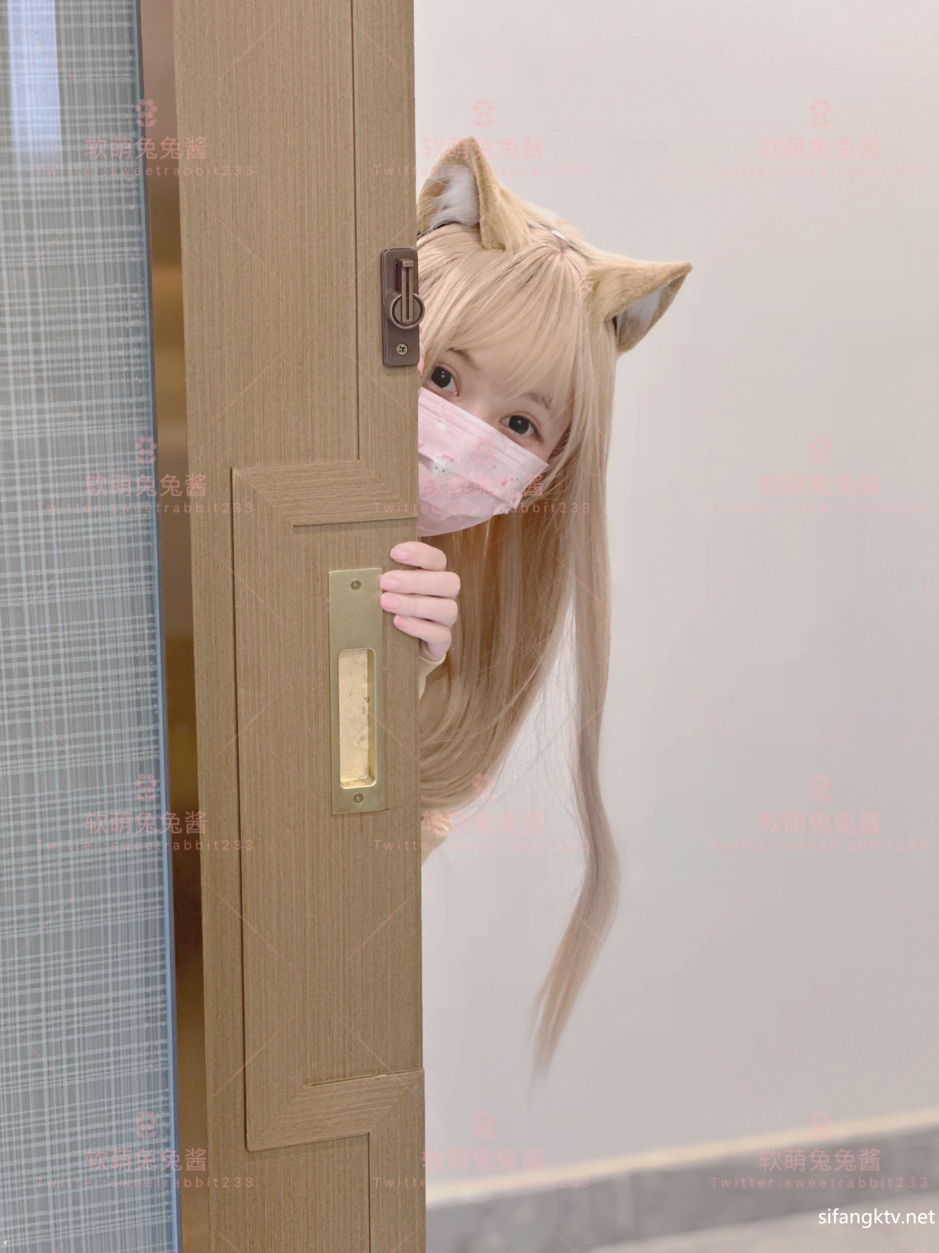 软萌兔兔酱
