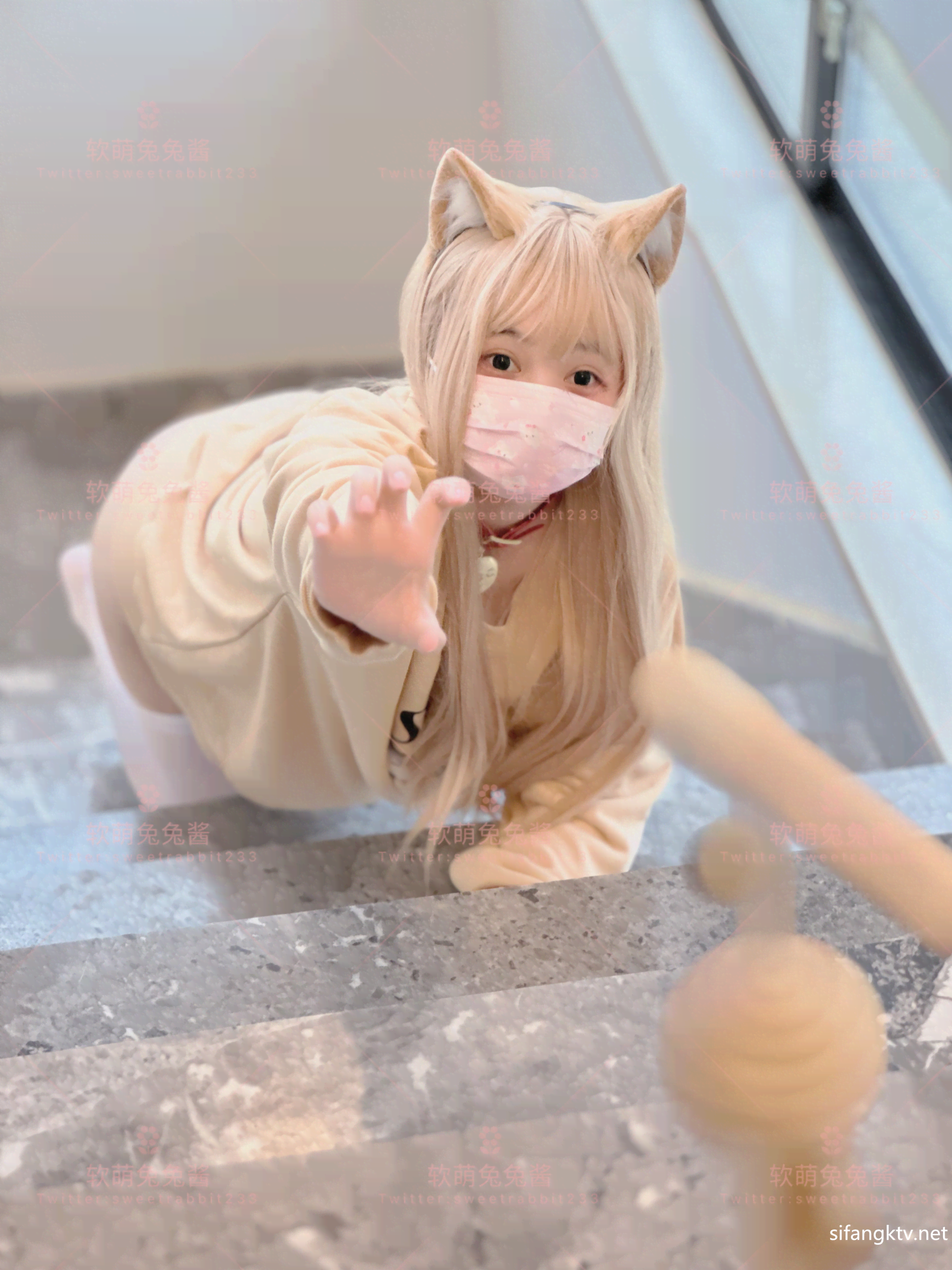 软萌兔兔酱